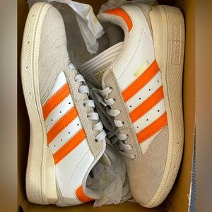 Adidas Busenitz Unisex Men size 7 fits a women size 8